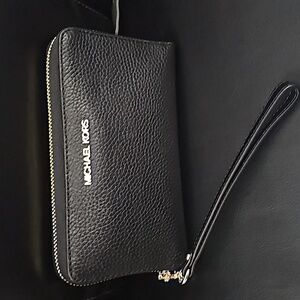 Micheal Kors Wallet